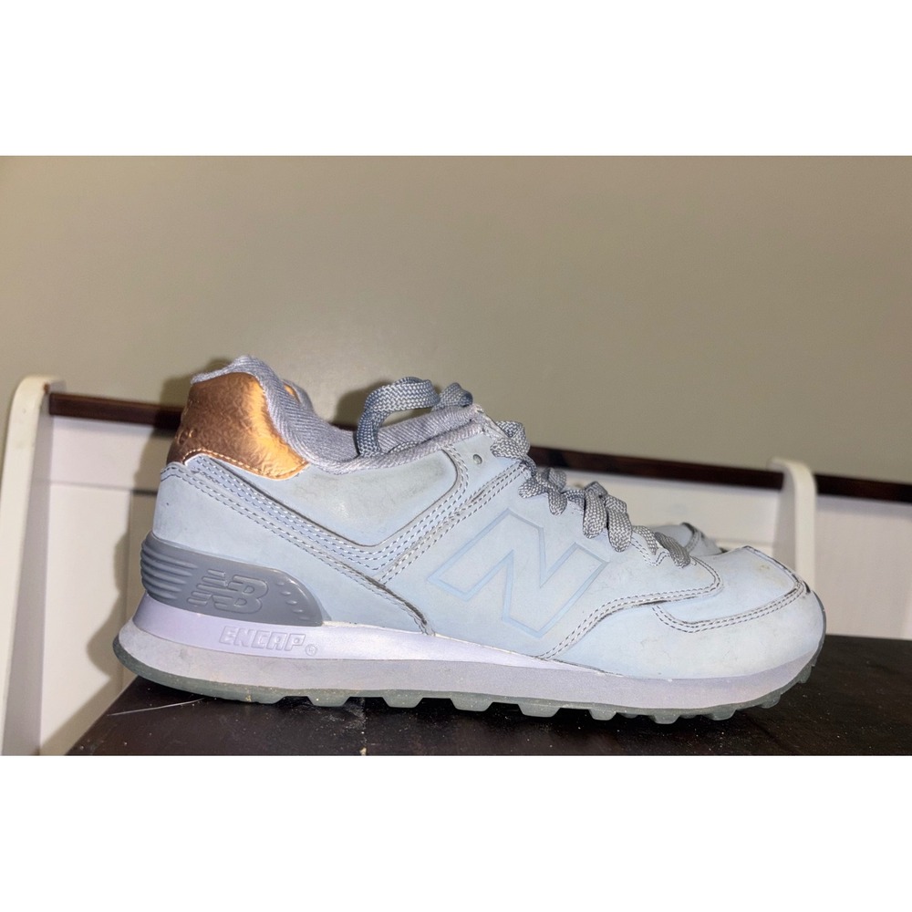 New Balance 574 Light Blue Metallic Bronze Copper Sneakers WL574MTA Womens 7